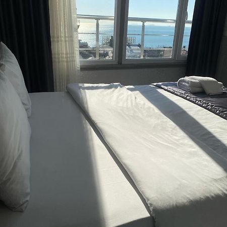Timex Suites Istanbul Bagian luar foto
