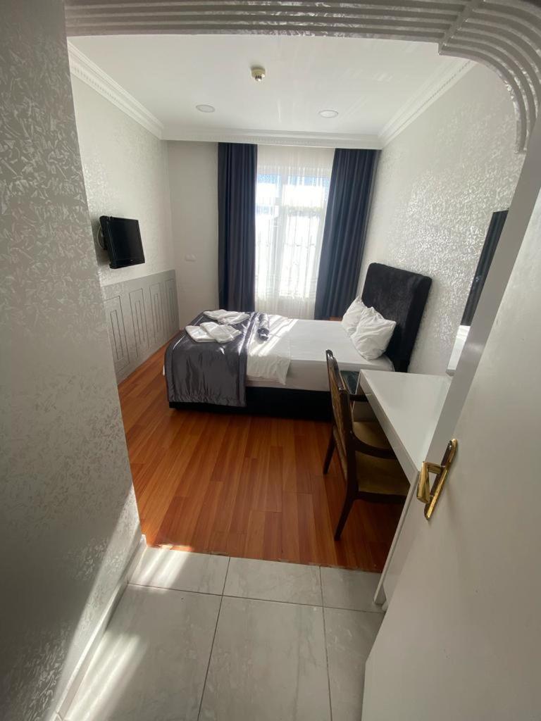 Timex Suites Istanbul Bagian luar foto